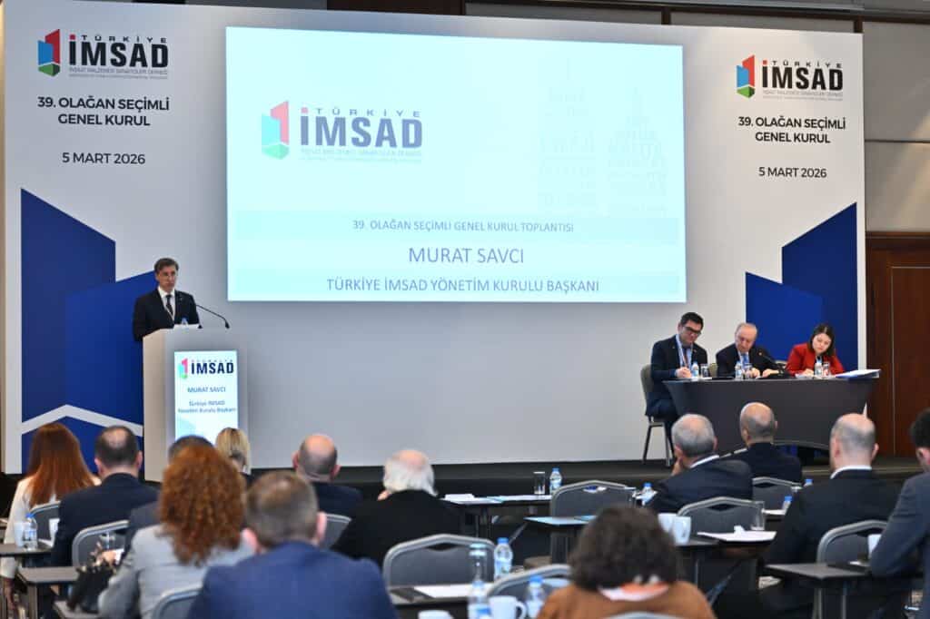 Türkiye İMSAD'da yeni yönetim dönemi ve liderlik değişimi vurgulayan etkinlik.