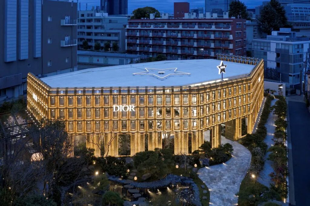 Dior Sürdürülebilir Bambu Cephe-Tokyo