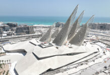 Çöl İkliminde Müze Mimarisi: Foster + Partners’ın Zayed Ulusal Müzesi Çöl İkliminde Müze Mimarisi: Foster + Partners